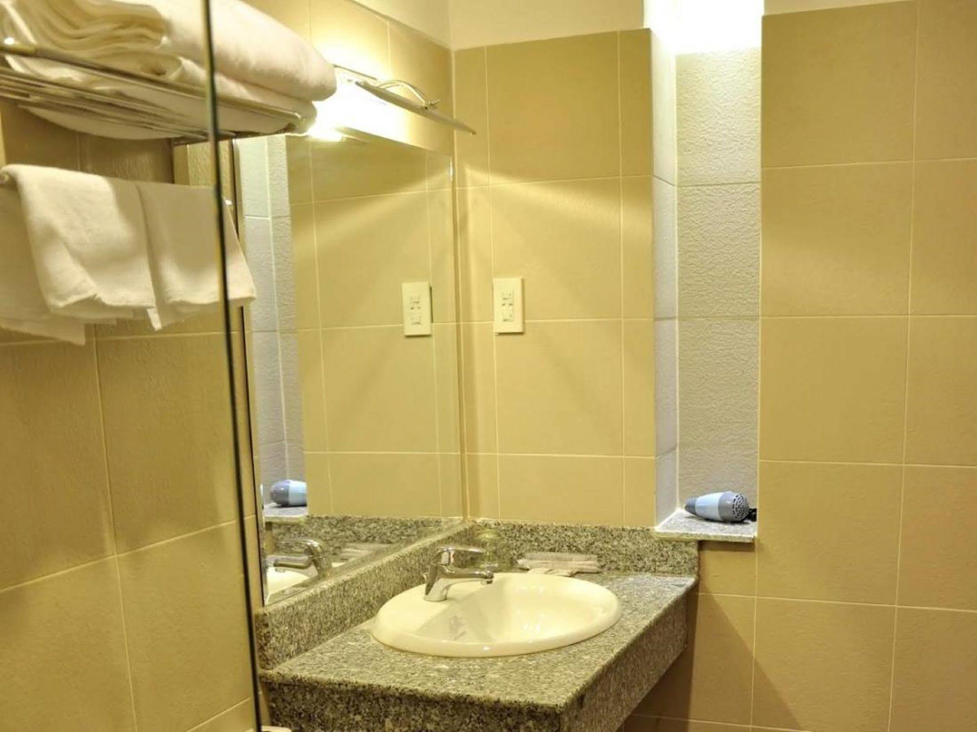 White Lion Hotel Nha Trang Exterior foto