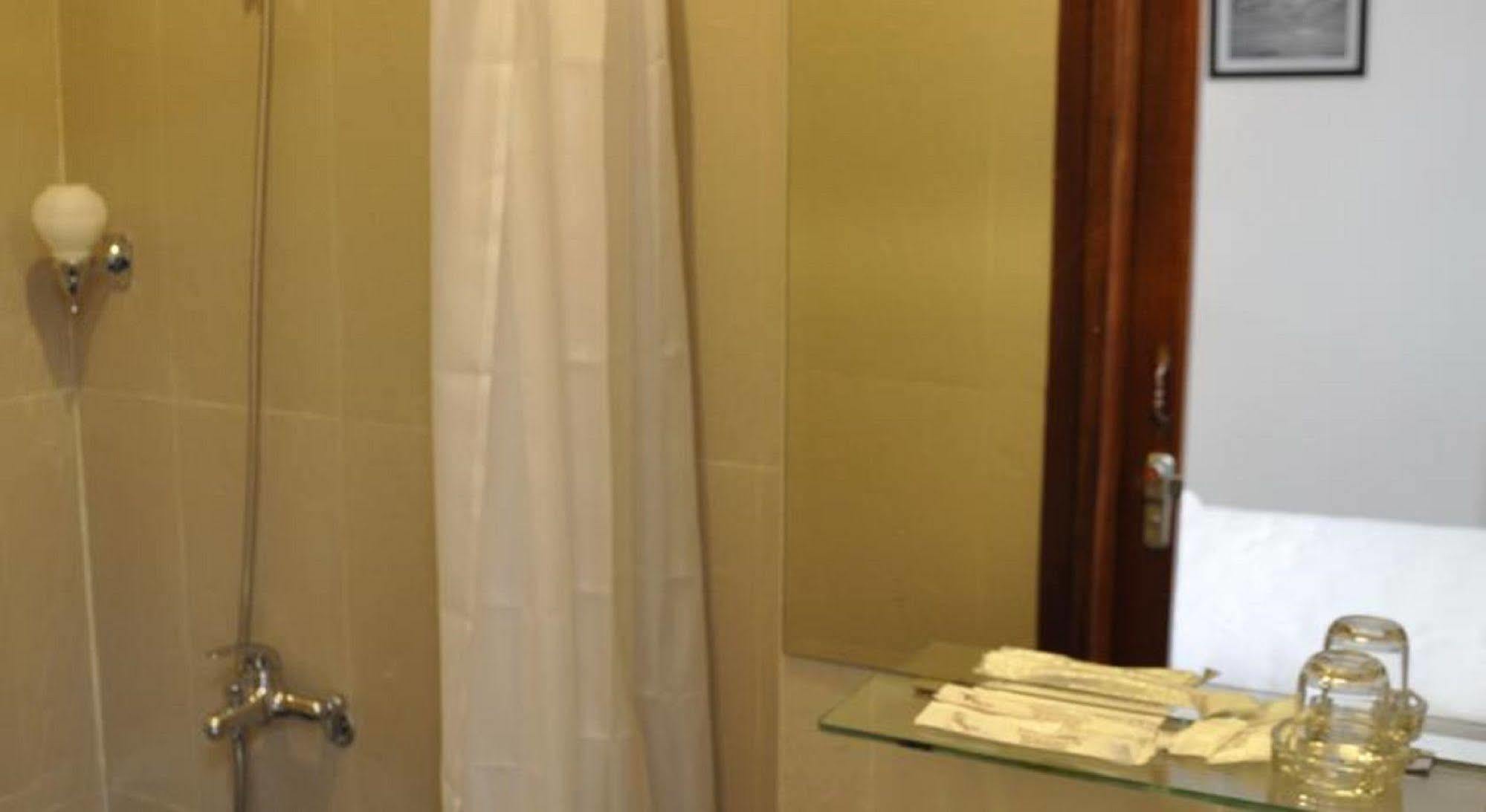 White Lion Hotel Nha Trang Exterior foto